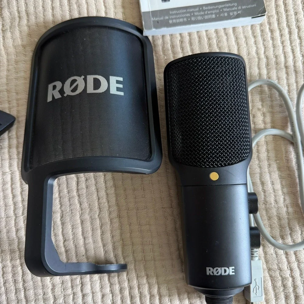 Rode NT-USB Condenser Microphone USB Podcast Studio Mic Pop Filter Stand Tested